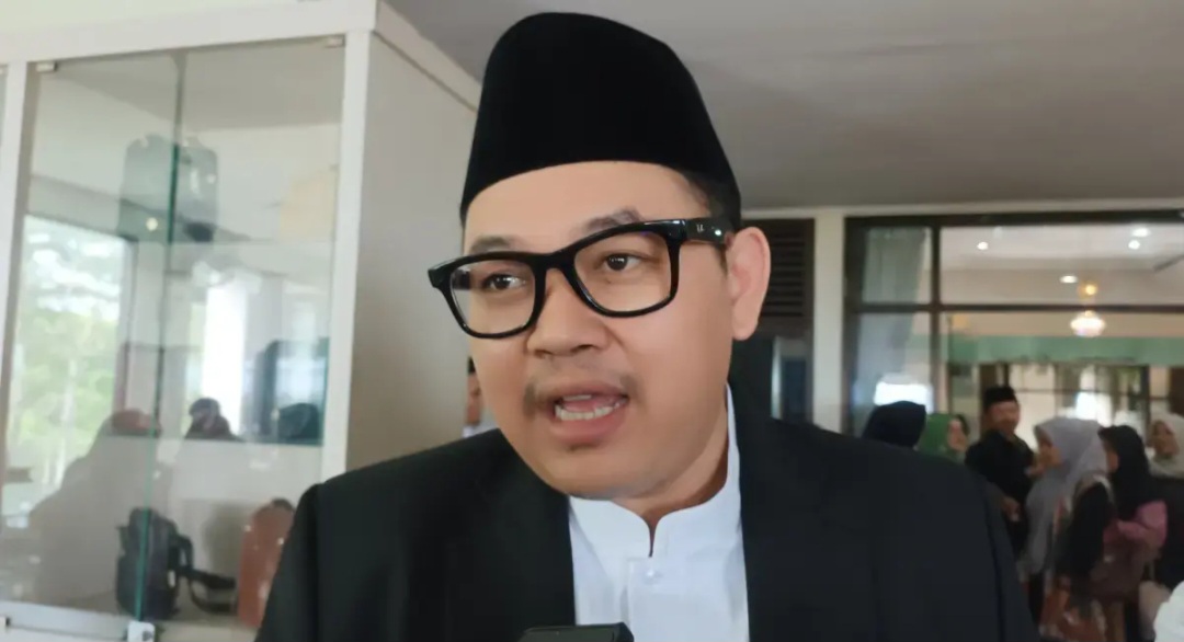 Erupsi Anak Krakatau Sebabkan Abu Vulkanik Capai Jabodetabek dan Jawa Barat, Kang Azis Ingatkan BNPB Perkuat Mitigasi